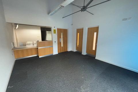 Office to rent, Wolverton Park, Milton Keynes MK12