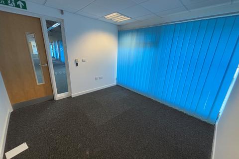 Office to rent, Wolverton Park, Milton Keynes MK12