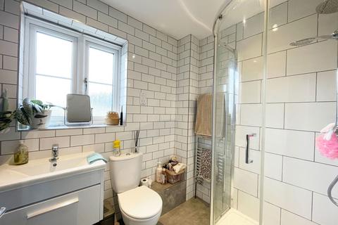 7 Merlin Road, Corby, NN17 5AR