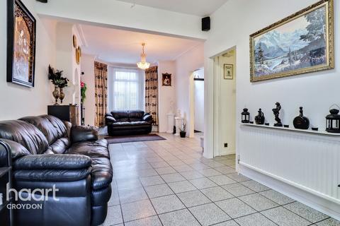 4 bedroom terraced house for sale, Canterbury Road, Croydon