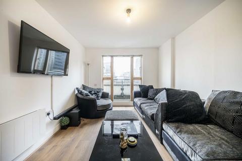 2 bedroom flat to rent, Aldersgate Street, London EC1A