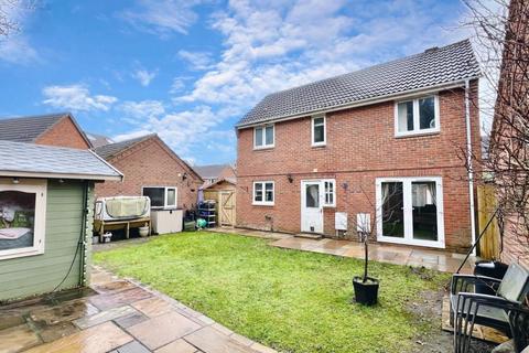 4 bedroom detached house for sale, Liederbach Drive, Verwood, BH31 6GG