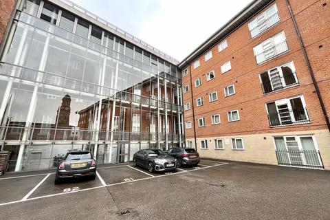 3 bedroom apartment to rent, The Royal, Wilton Place, Salford, M3 6WE