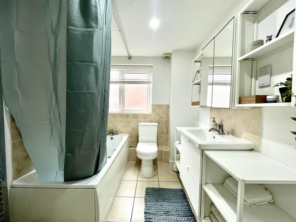 Bathroom Suite