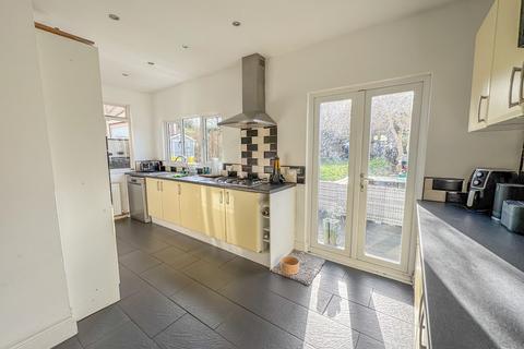 15 Aldermans Hill, Hockley, SS5 4RP