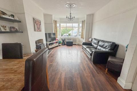 15 Aldermans Hill, Hockley, SS5 4RP
