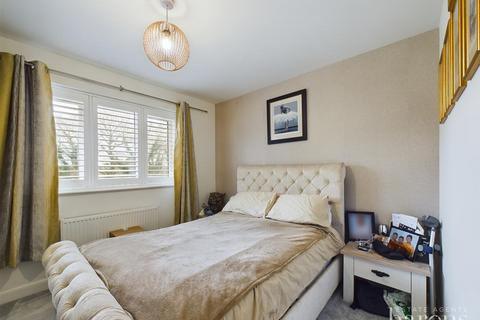 3 Church Acre, Oakley, Basingstoke, RG23 7GH