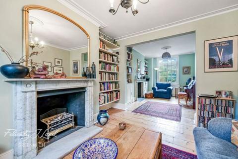 3 bedroom terraced house for sale, Prior Street, London, SE10 8SF