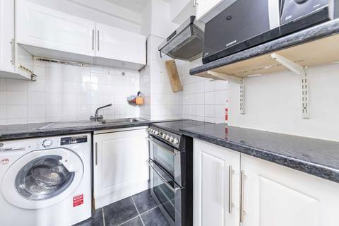 1 bedroom flat to rent, Grove End Road, London NW8