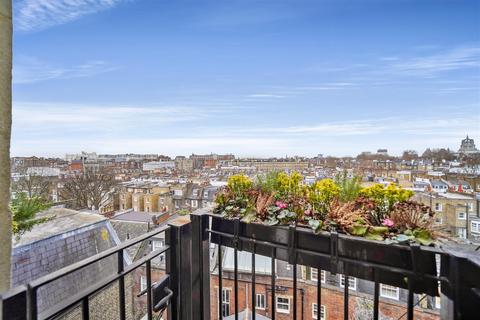 3 bedroom apartment for sale, Lennox Gardens, Chelsea, London SW1X