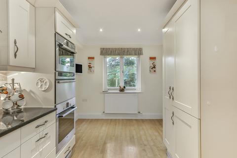 4 bedroom townhouse for sale, The Avenue, Branksome Park