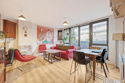 Flat 1, Dimsdale Heights, 4 Spencer Way, London, E1 2PN