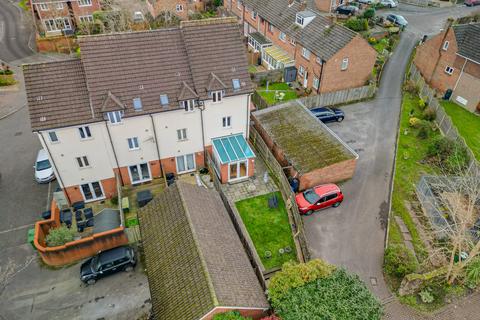 39 Rostron Close, West End, Southampton, SO18 3AF