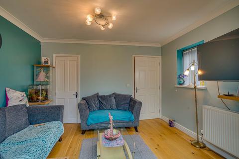 39 Rostron Close, West End, Southampton, SO18 3AF