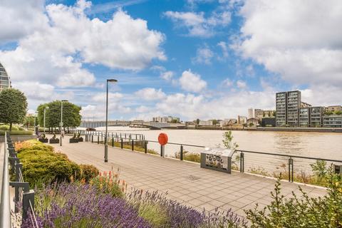 2 bedroom apartment to rent, Battersea Reach, Juniper Drive