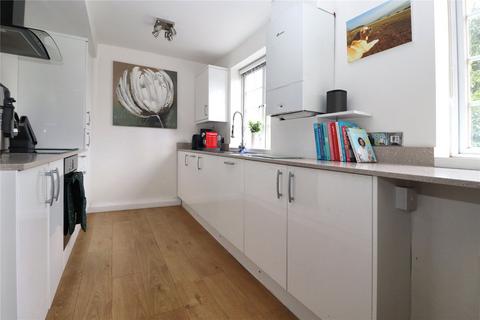 3 bedroom terraced house for sale, Langley Walk, Woking GU22