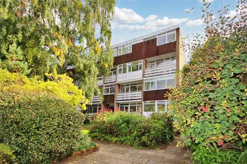 Hill View Court, Surrey GU22