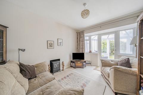 13 Coniston Road, Woking, GU22 9HU