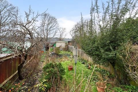 3 bedroom terraced house for sale, Carshalton Road, Mitcham