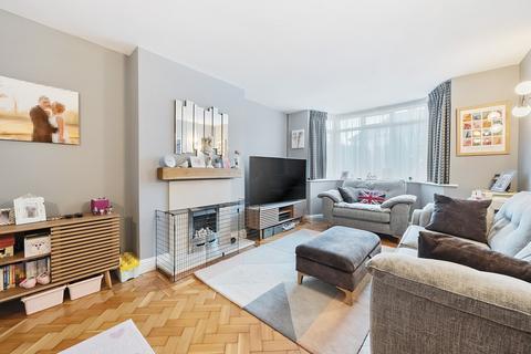 4 Shepley Close, Carshalton, SM5 2NJ