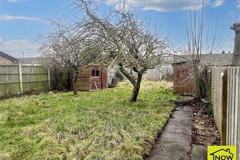 2 bedroom detached bungalow for sale, Honeysuckle Close, Balderton, Newark, Nottinghamshire.