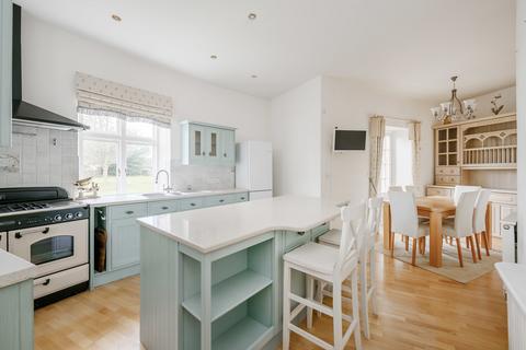 3 bedroom end of terrace house for sale, Weald Moors Park, Preston