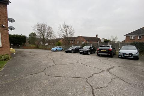 Studio for sale, Marlborough Way, Billericay