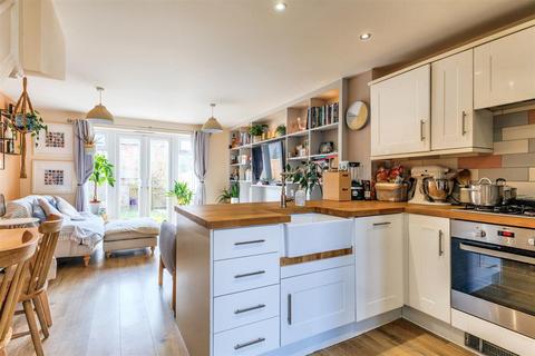 3 Ash Place, Bidford On Avon, Alcester, B50 4GB