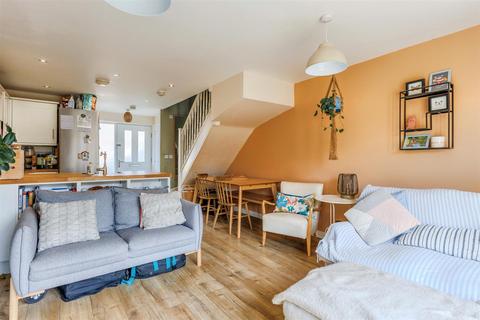 3 Ash Place, Bidford On Avon, Alcester, B50 4GB