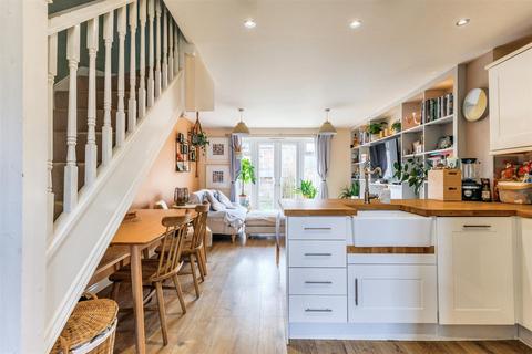 3 Ash Place, Bidford On Avon, Alcester, B50 4GB