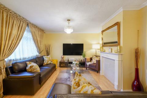 undefined, Meadfield, Edgware