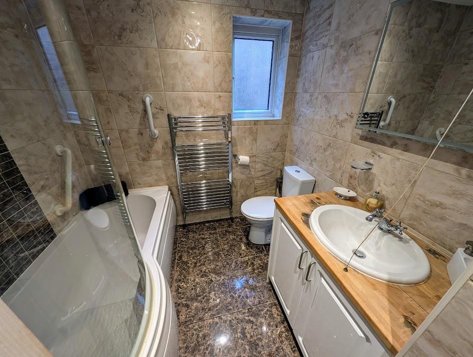Bath.jpg