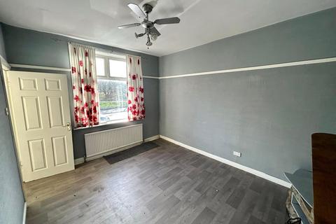 3 bedroom end of terrace house for sale, Thursfield Road, Burnley, BB10