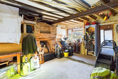 3 bedroom end of terrace house for sale, Regent Street, Swadlincote DE11
