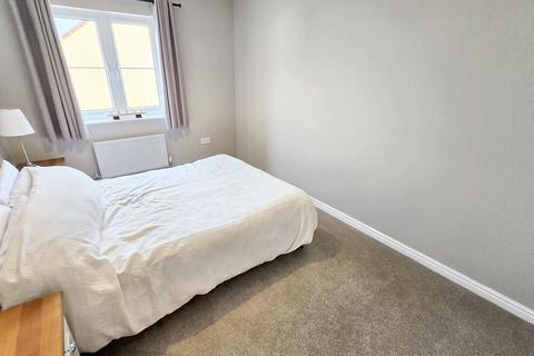 27 Huntingfield, Trowbridge, BA14 6GP