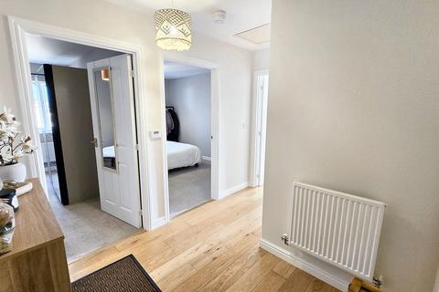 27 Huntingfield, Trowbridge, BA14 6GP