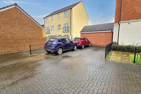 27 Huntingfield, Trowbridge, BA14 6GP