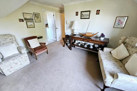 2 bedroom apartment for sale, College House, High Street