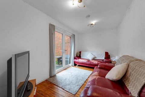 5 bedroom terraced house for sale, Abbeyfield Road, London