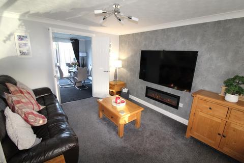 3 bedroom detached house for sale, Mallard Court, North Hykeham, Lincoln