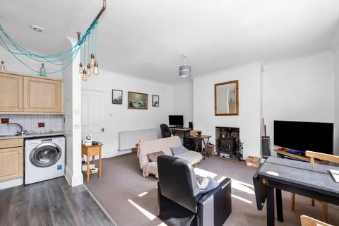 2 bedroom apartment for sale, Queens Road, Brighton BN1