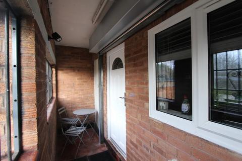 2 bedroom maisonette to rent, Kitts Green Road, Birmingham