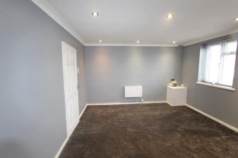 2 bedroom maisonette to rent, Kitts Green Road, Birmingham