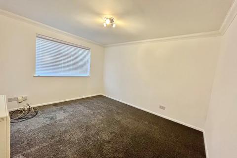 1 bedroom ground floor flat for sale, Junction Road, Romford