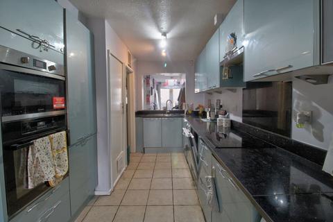 19 Old Orchard, Harlow, CM18 6YG