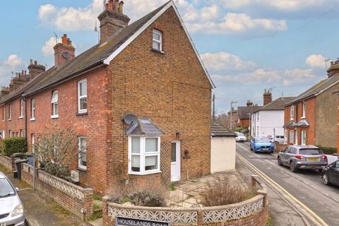 3 bedroom end of terrace house to rent, Houselands Road, Tonbridge, TN9 1JJ