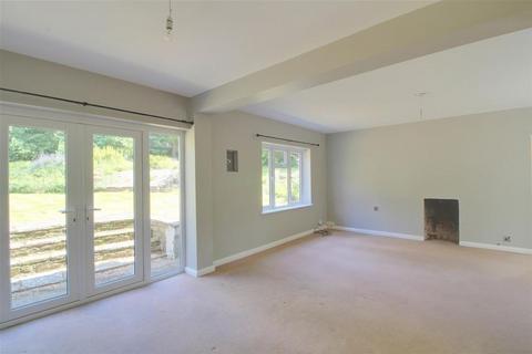 5 bedroom detached house for sale, Hermitage Road, Kenley