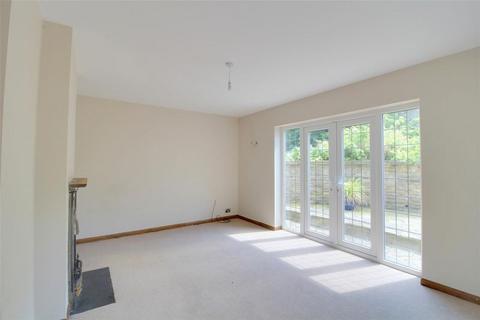 5 bedroom detached house for sale, Hermitage Road, Kenley