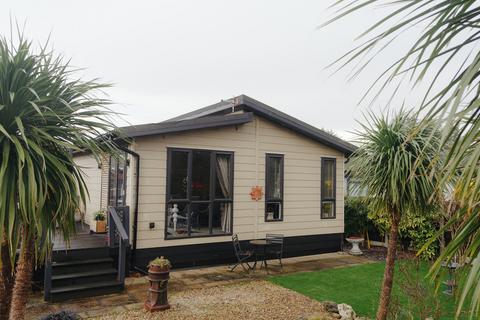 2 bedroom mobile home for sale, The Elms, Lippitts Hill