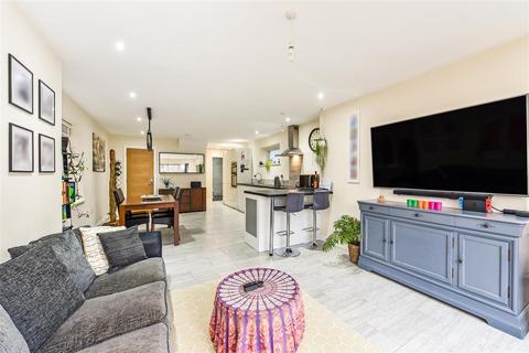 3 bedroom detached house for sale, Vita Road, Hilsea, Portsmouth